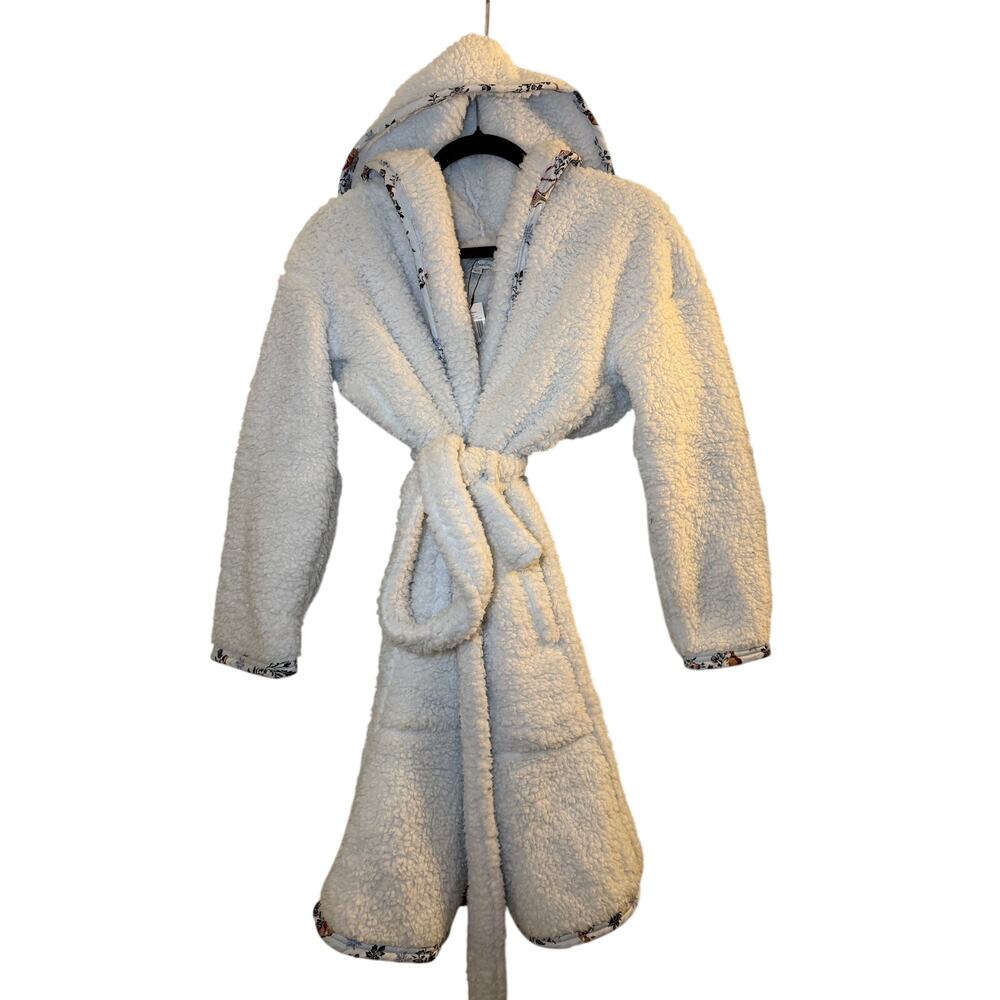 Vera Bradley Fluffy‎ Fleece Hooded Robe Sherpa White S/M NWT